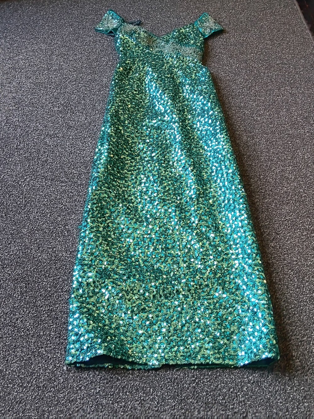 True Vintage Mike Benet Teal Full Sequin Beaded Formal Evening Gown USA, Size 6 - Picture 14 of 16